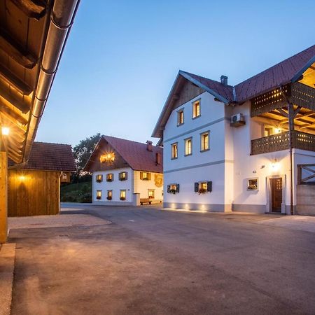 Apartments Tourist Farm Matijovc Naklo Zewnętrze zdjęcie