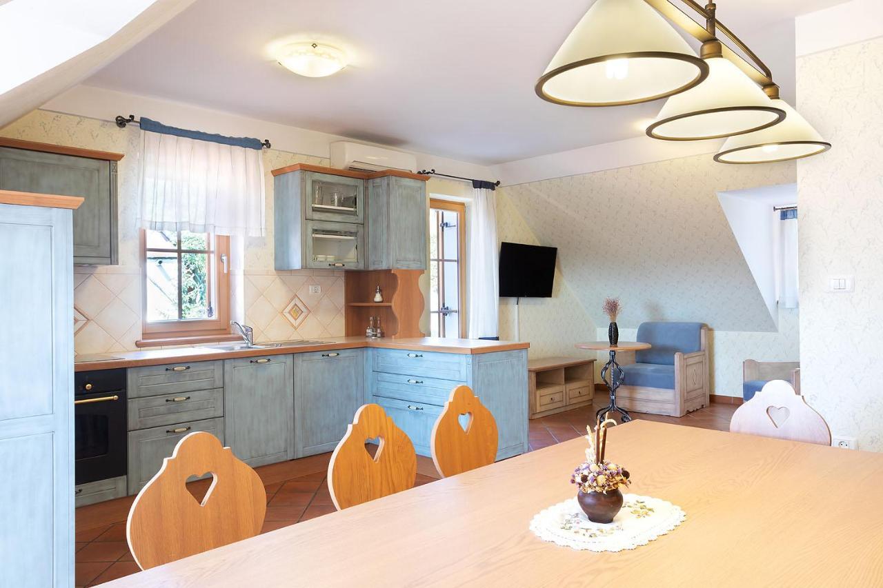 Apartments Tourist Farm Matijovc Naklo Zewnętrze zdjęcie