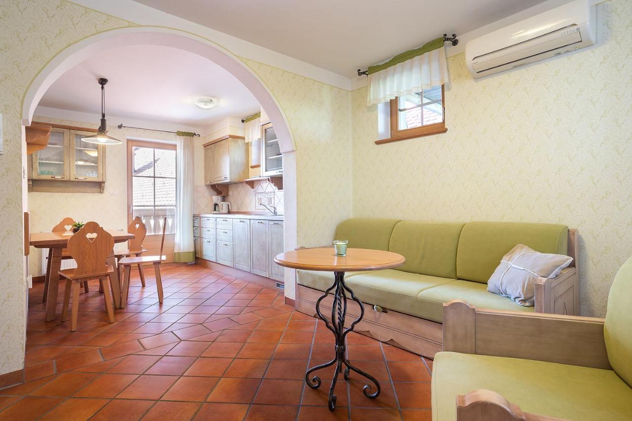 Apartments Tourist Farm Matijovc Naklo Zewnętrze zdjęcie